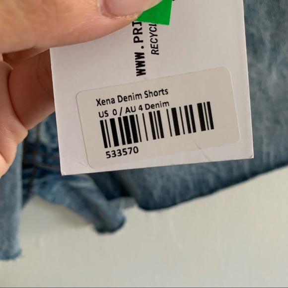 New Princess Polly Xena high rise denim shorts Size 0 - Picture 9 of 9